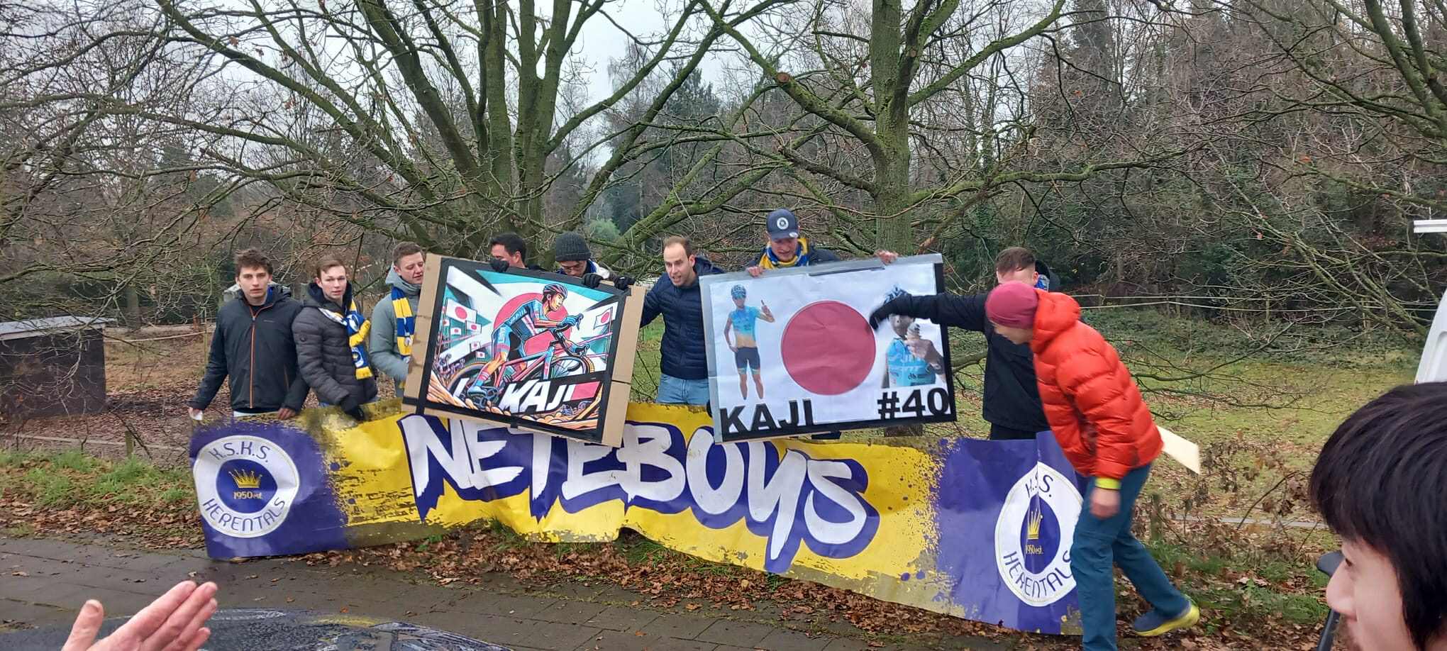 ヨーロッパで応援する仲間たち